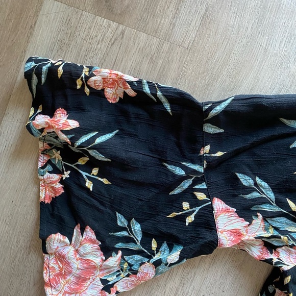 Billabong Floral Patterned Top summer vacation dress - Picture 9 of 10